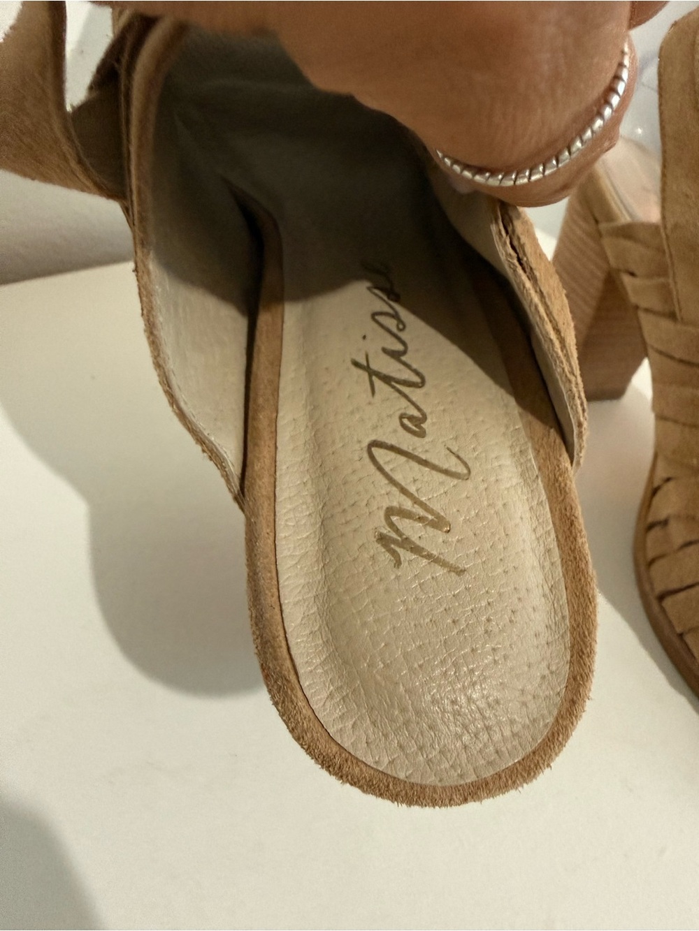Matisse Womens Tan Suede Block Heel Slingback Sandals - Picture 10 of 16